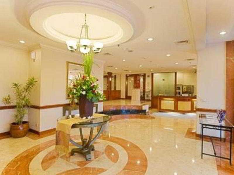 The Residences At Puri Casablanca Giacarta Esterno foto
